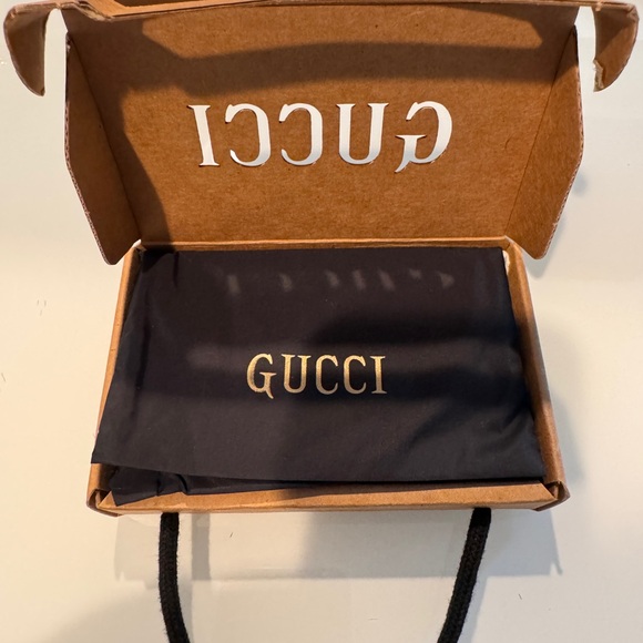 Brand New Gucci Card Holder - Picture 2 of 7